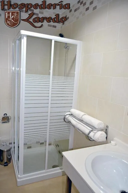 Hospederia Laredo Guest House La Carlota