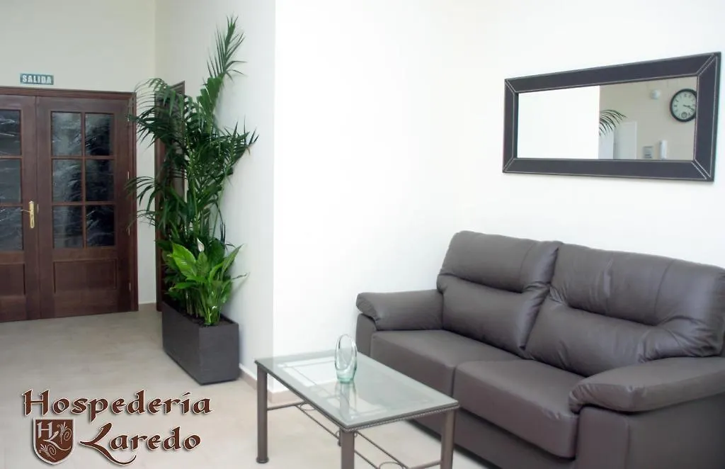 Hospederia Laredo Hotel La Carlota Vendégház
