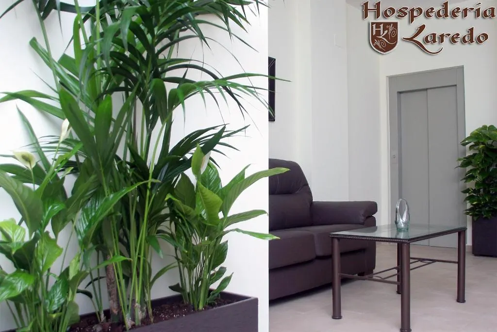 Hospederia Laredo Guest House La Carlota