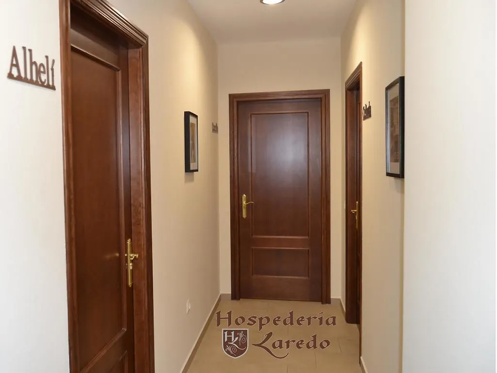 Hospederia Laredo Guest House La Carlota
